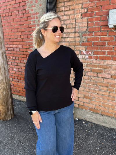 Asymmetric neck Sweater