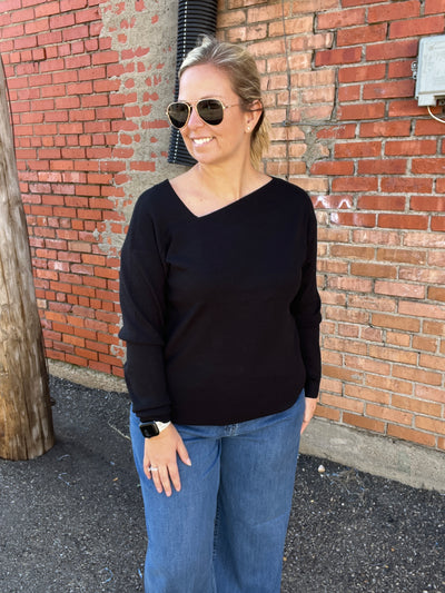 Asymmetric neck Sweater